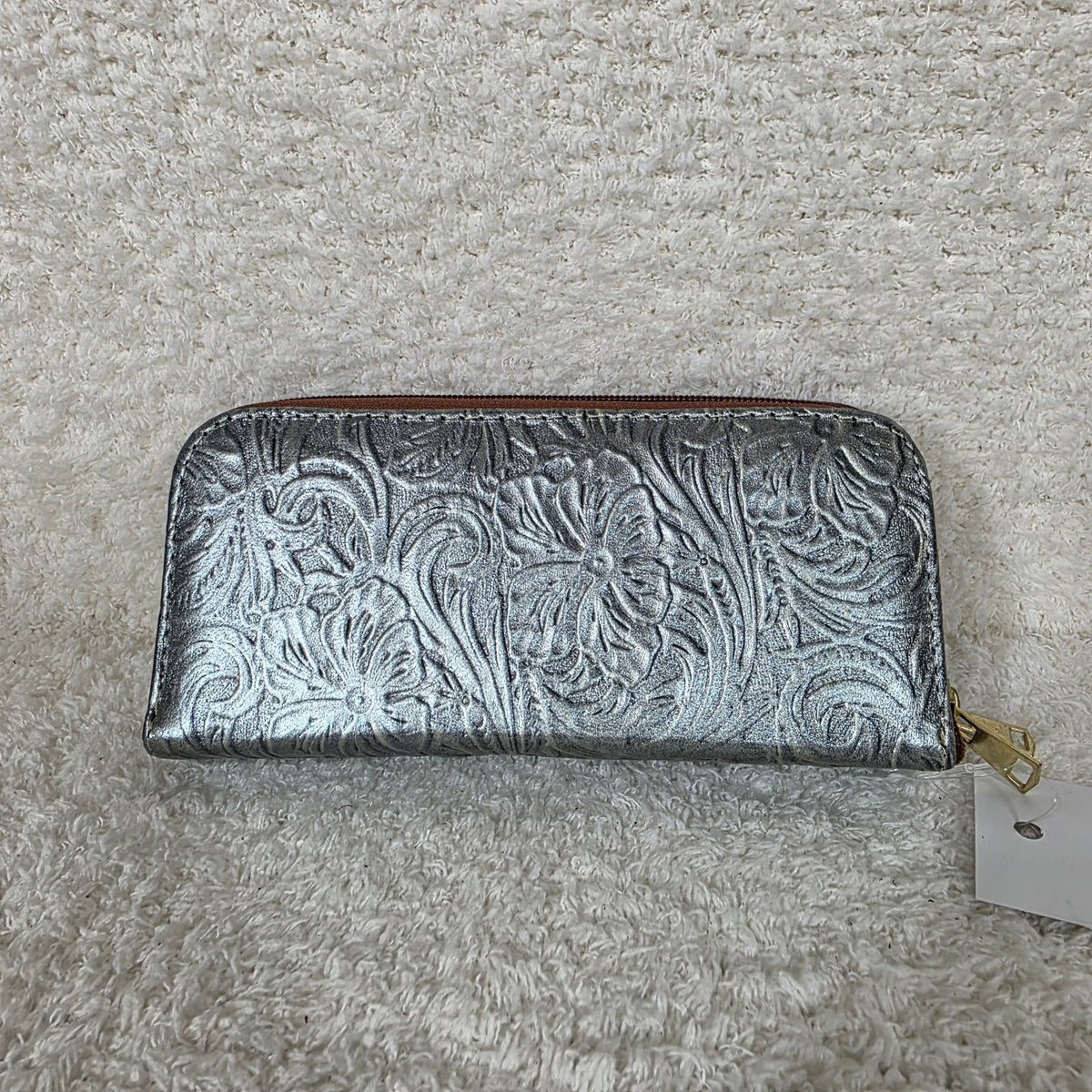 Silver Floral Embossed Leather Double Zip Wallet — Handmade in León, Guanajuato, Mexico