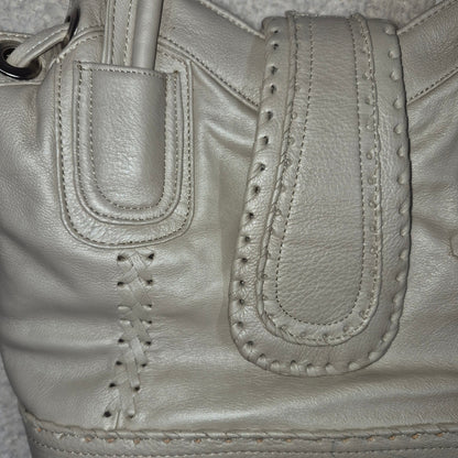 Handcrafted Mexican Pearl White Calfskin Leather Handbag with Whipstitch Detail