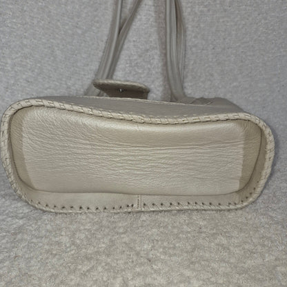 Handcrafted Mexican Pearl White Calfskin Leather Handbag with Whipstitch Detail