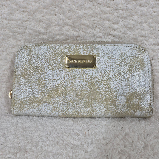 Distressed Off-White Leather Bifold Double Zip Wallet with Multiple Card Slots — León, Mexico