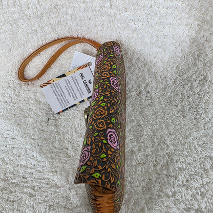 Mexican Hand-Tooled Leather Roses Black and Honey Brown Clutch Wristlet Bag