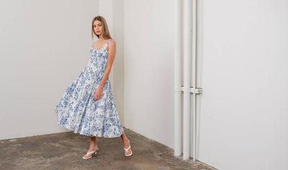 Moon River Ivory & Blue Toile Floral Sleeveless Corset Midi Dress