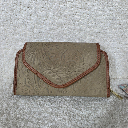 Dark Taupe Floral Embossed Leather Convertible Wallet Crossbody — Handmade in León, Guanajuato