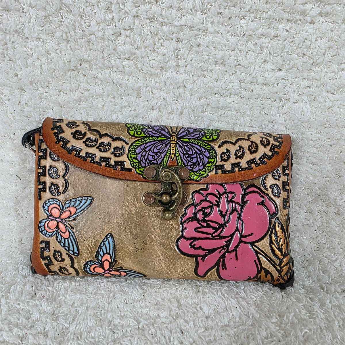 Tan Hand-Tooled Vaqueta Leather Butterflies & Roses Wristlet Clutch — León, Guanajuato, Mexico