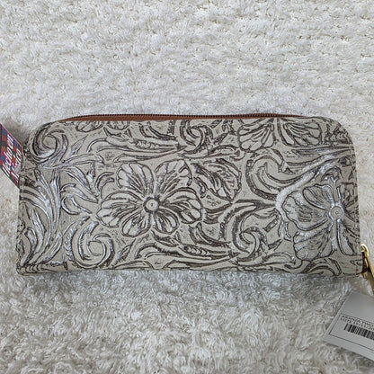 Light Beige Metallic Floral Embossed Leather Double Zip Wallet — Handmade in León, Guanajuato